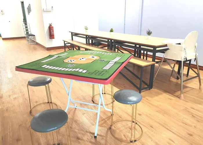 Ktv, Dart & Snooker 4Br 16-20Pax 4Min Walk To Jonker & Town